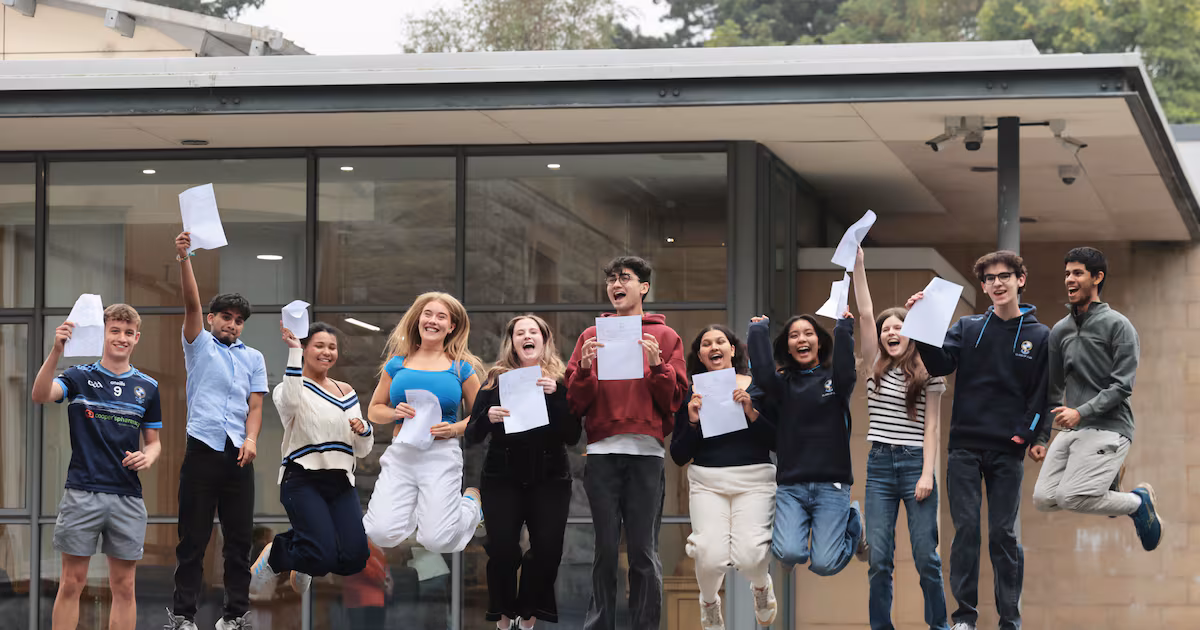 University Offers Over 100 Courses in Clearing