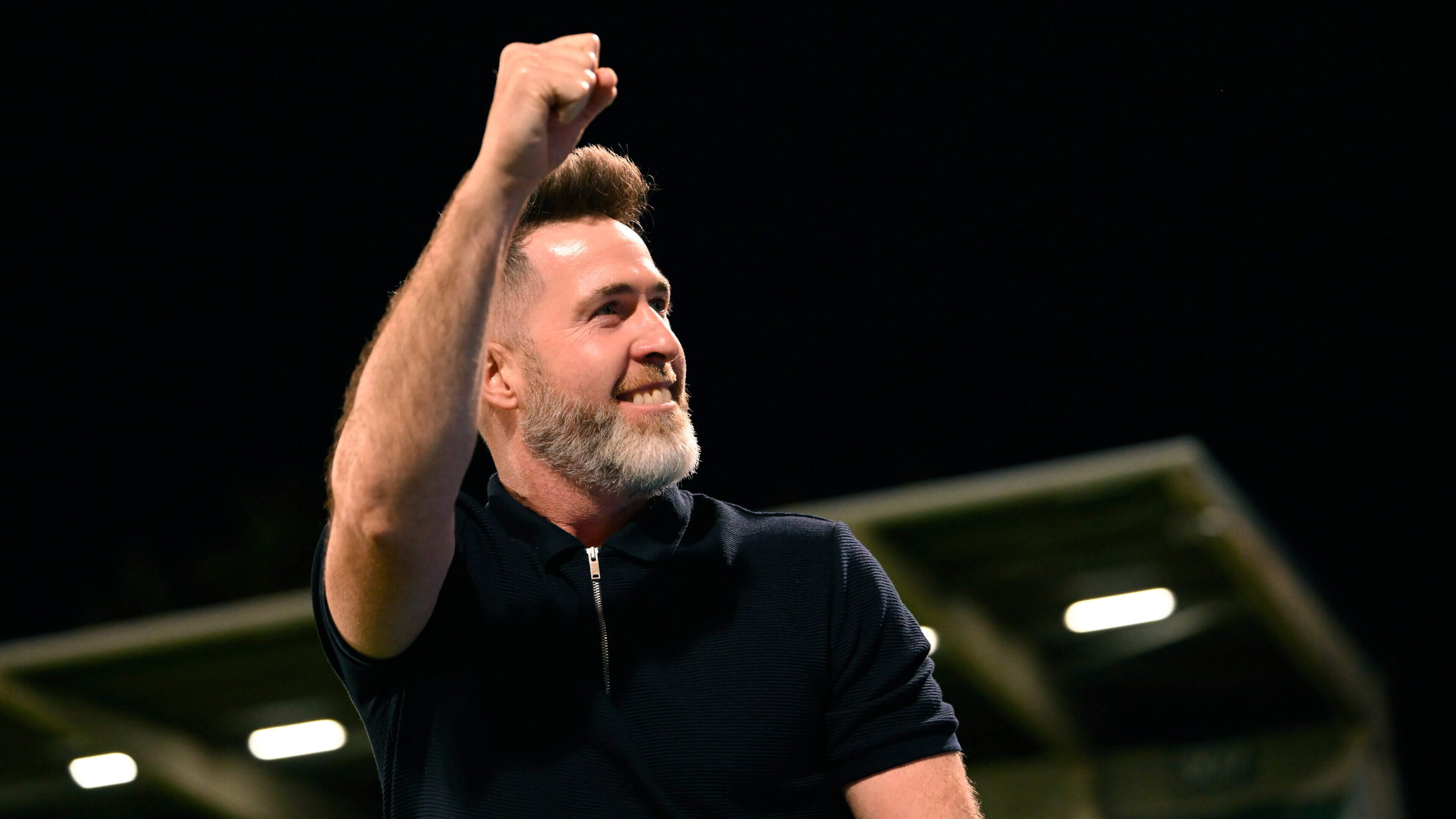 Stephen Bradley urges Hoops to stay focused