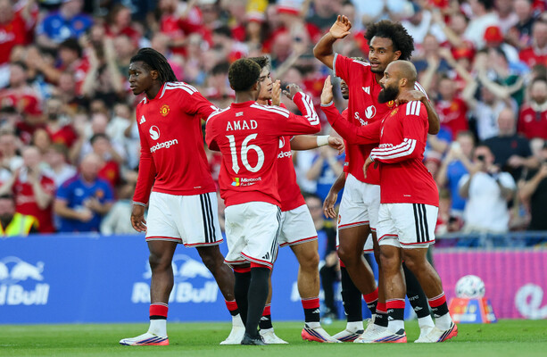 Record Crowd at Manchester United vs Leeds Match