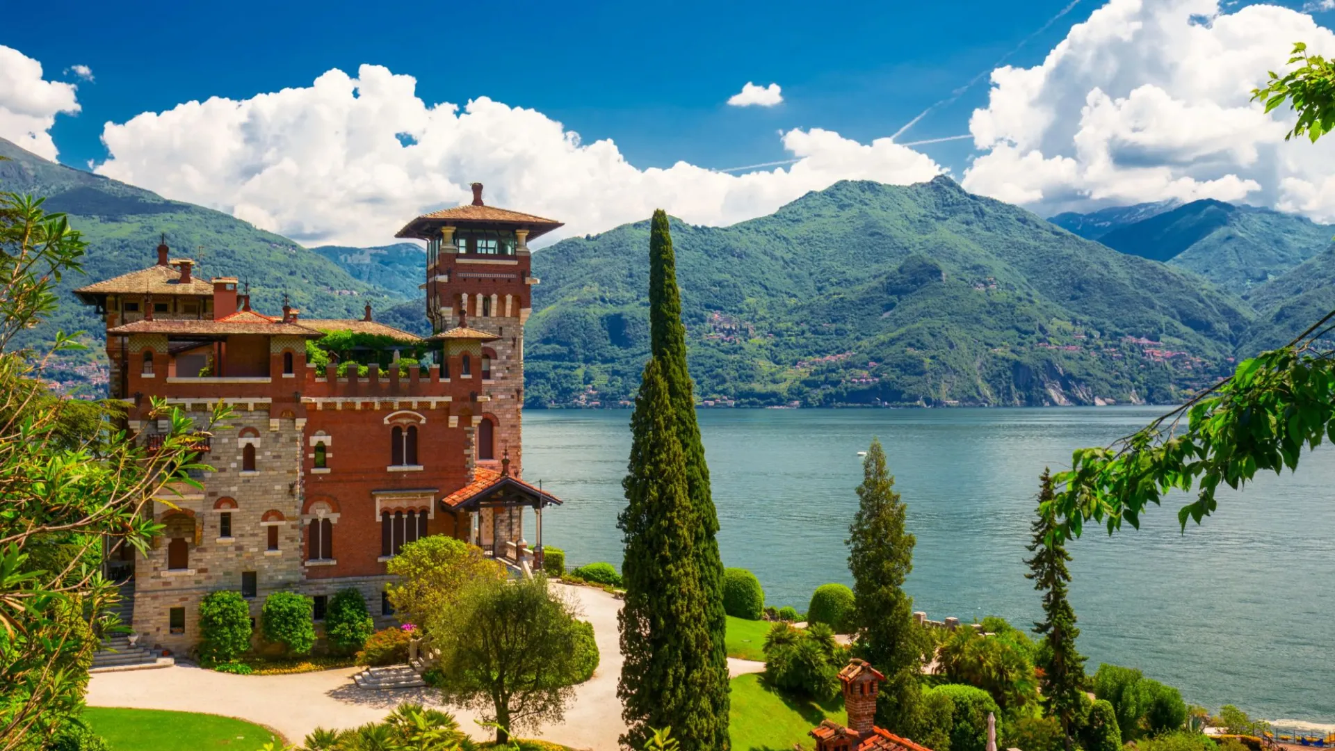 Luxury Villa from Casino Royale Up for Sale