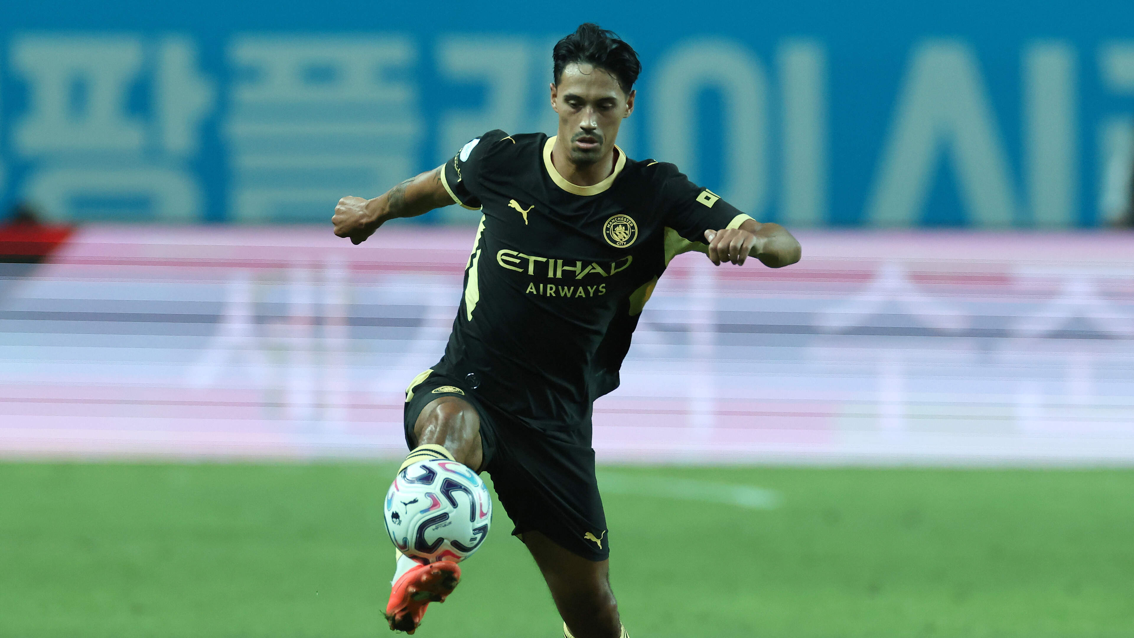 Tijjani Reijnders set to leave Man City