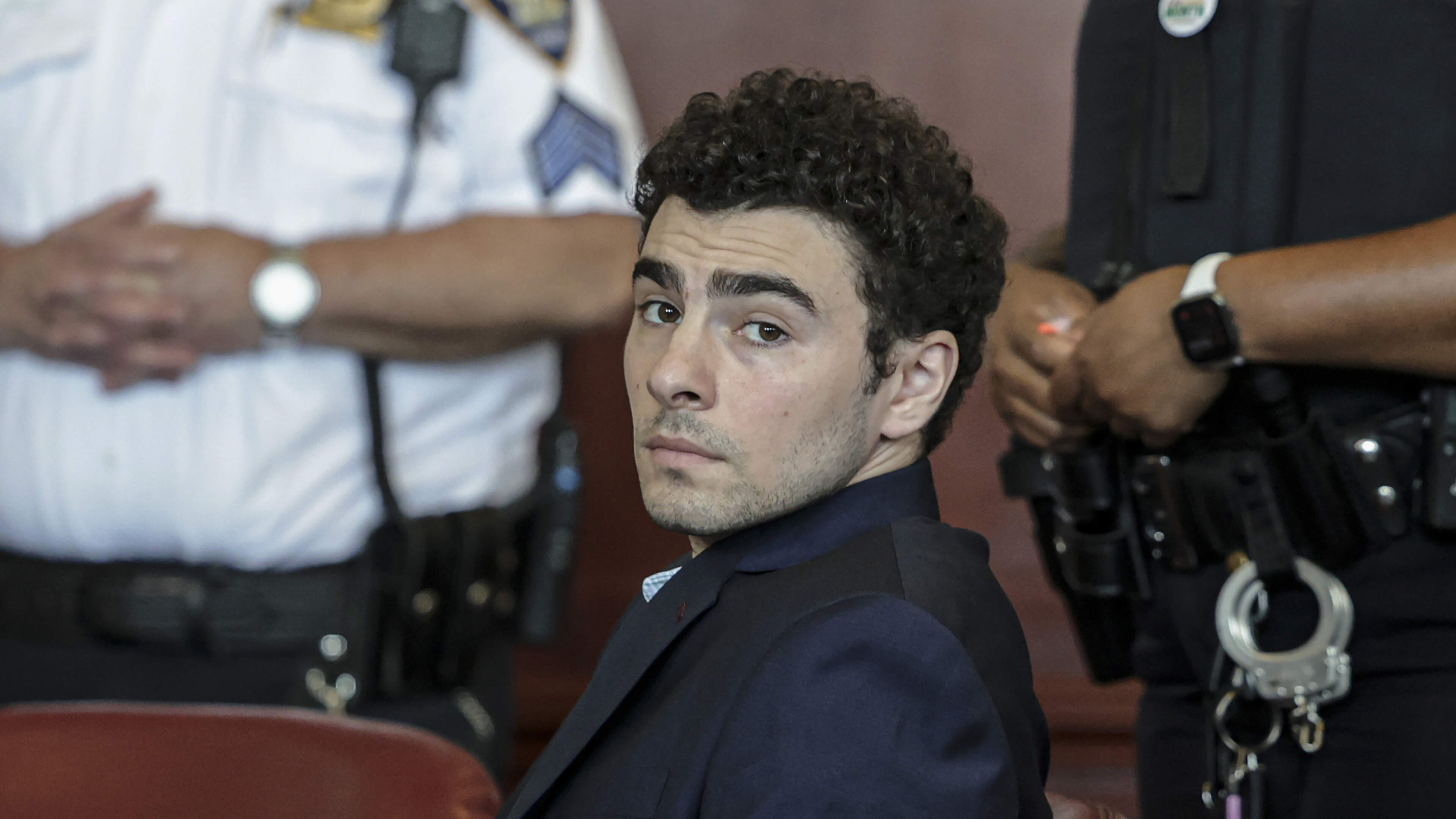 Luigi Mangione to Plead Guilty to Stalking